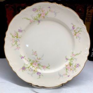 O535 Vintage 1952 Homer Laughlin “Jean” Luncheon Plate